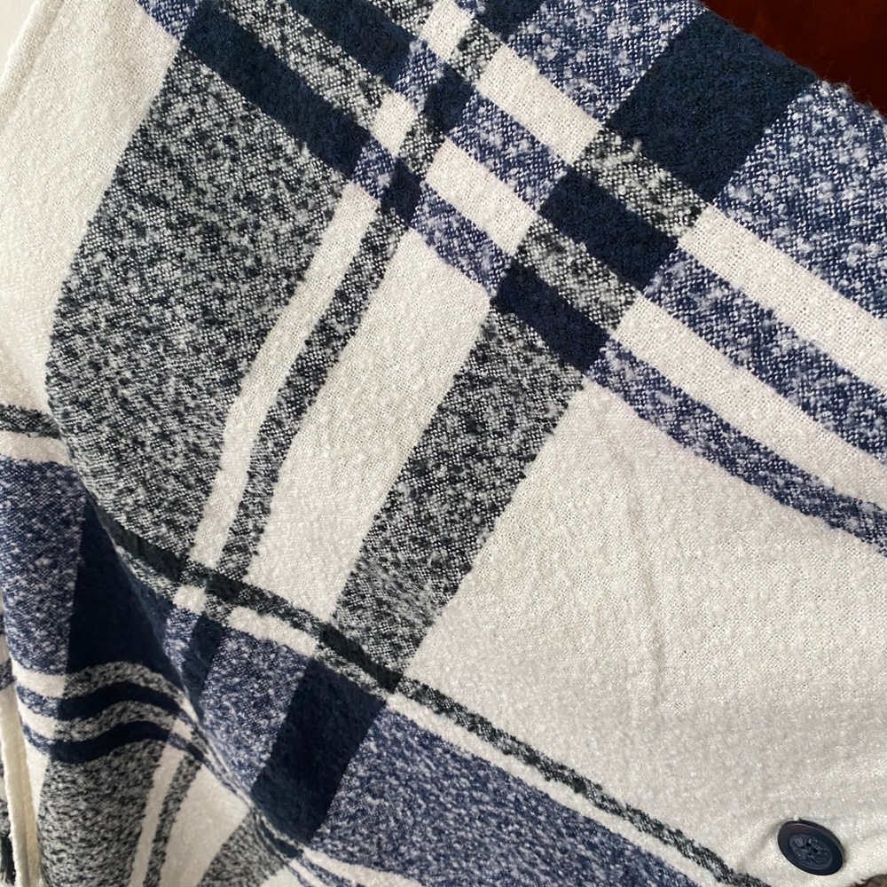 Sweater Wrap - Picture 5 of 8